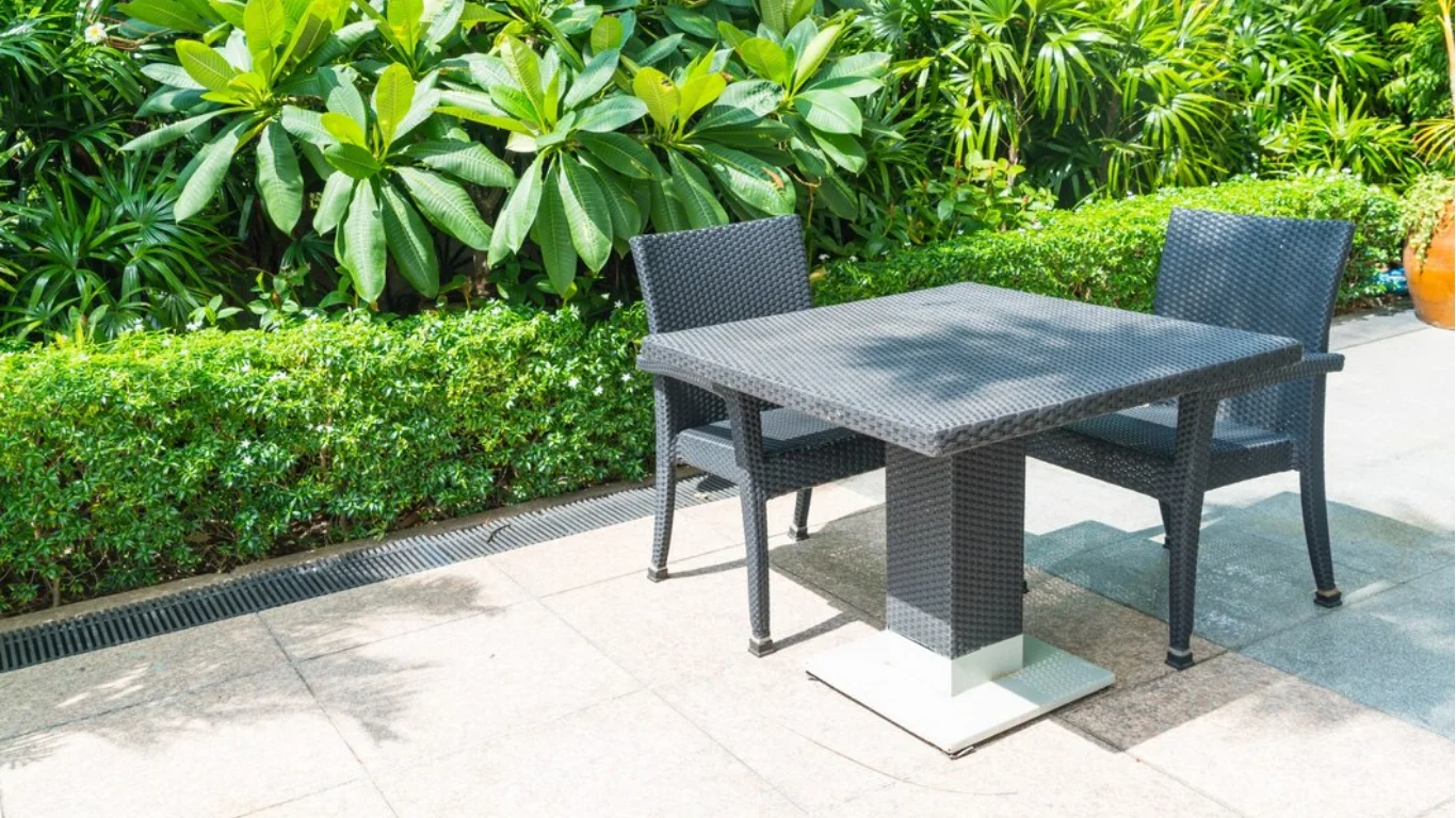 Best Table for Garden